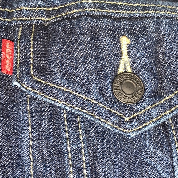 LEVI'S dark wash denim jacket - Picture 7 of 7
